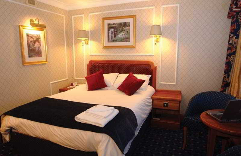 Leonardo Hotel Inverness - Formerly Jurys Inn المظهر الخارجي الصورة